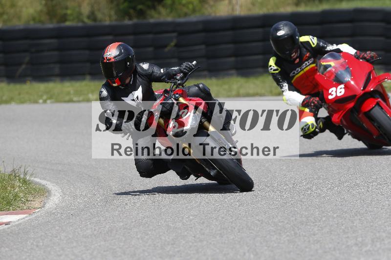 /27 12.06.2025 Ducati Schweiz Trackday Warmup  ADR/gelb-jeaune/32